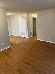 940 E 16th St unit 304 - undefined, undefined