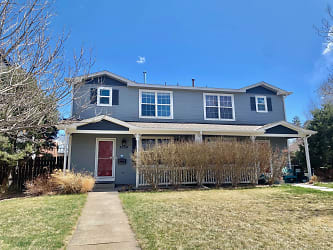 3330 S Pearl St - Englewood, CO