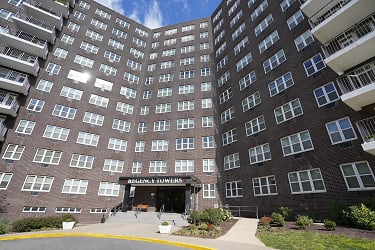 Regency Towers Apartments - Allentown, PA