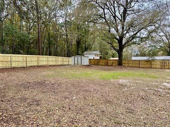 7881 Country Dr - Mobile, AL