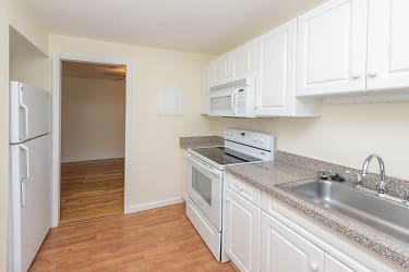 750 Whitney Ave unit C02 - New Haven, CT