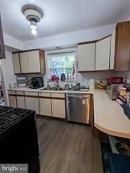 2602 Fenimore Rd unit 2602 - Silver Spring, MD