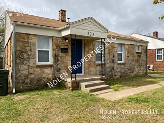524 E Boeing Dr - Midwest City, OK