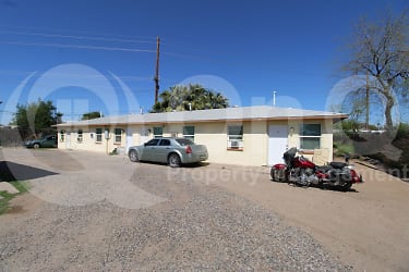 7040 Nw Grand Avenue Unit 5 - Glendale, AZ