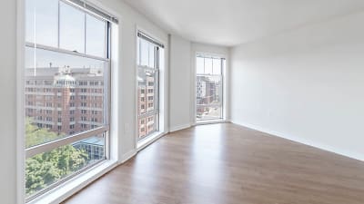 2400 M Apartments - Washington, DC