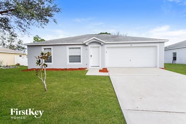 721 Carlyle Ave - Palm Bay, FL