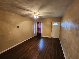 816 Crawford Ave unit 822 - undefined, undefined