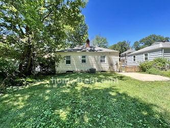1709 S Evanston Ave - Independence, MO