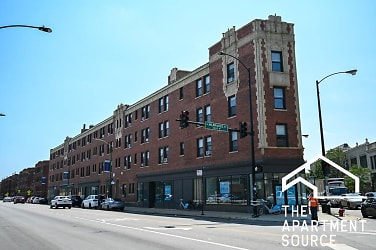2779 N Milwaukee Ave unit 234 - Chicago, IL