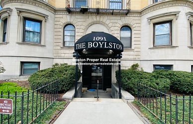 1091 Boylston St unit 34 - Boston, MA