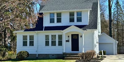 481 S Francis St - Kent, OH