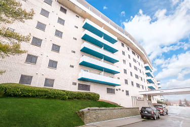 ***The Evalee Apartments * Pet Friendly * Move In Ready * Luxurious Apartments In Bethel Park * On T - Pittsburgh, PA