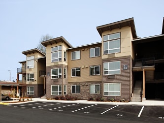 Avalon North Creek Apartments - Bothell, WA
