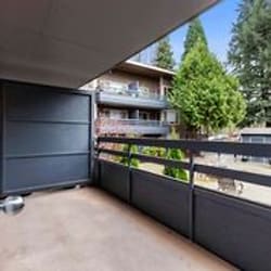 Laurelhurst Apartments - Seattle, WA