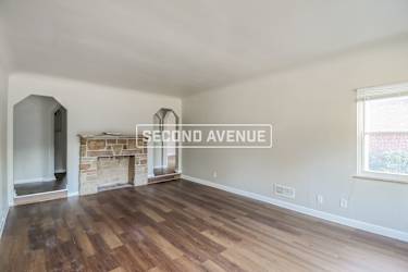 5564 Raceview Ave - Cincinnati, OH