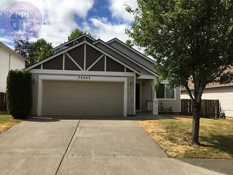 39242 Amherst St - Sandy, OR