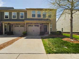 318 Scenic View Ln - Stallings, NC