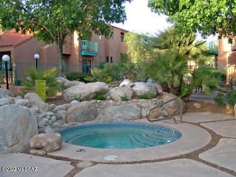 5051 N Sabino Canyon Rd 1130 Apartments - Tucson, AZ