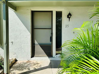 1960 Union St #25 - Clearwater, FL