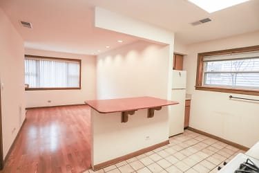 3144 N Southport Ave unit G - Chicago, IL
