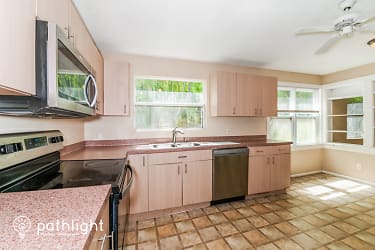 1718 Sunset Place - Fort Myers, FL