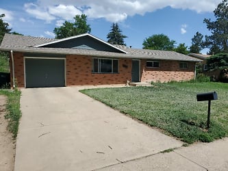 1204 Emigh St - Fort Collins, CO