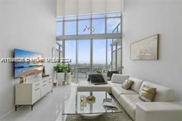 1100 Biscayne Blvd unit 3705 - Miami, FL