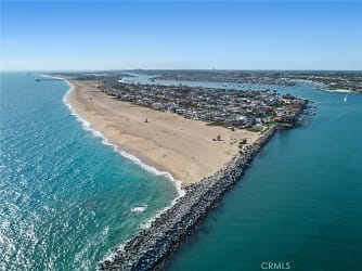 2108 E Oceanfront - Newport Beach, CA