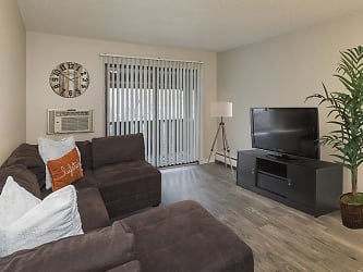 Reserve Apartments - Colorado Springs, CO