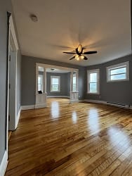 217 Beacon St - Worcester, MA