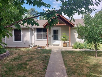 233 N Shields St - Fort Collins, CO