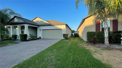 11449 Chilly Water Ct - Riverview, FL