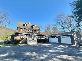 1 Mineral Springs Rd #2 - Mountainville, NY