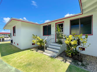 612 Kaulani Way unit Pietrowski-Powell Main House - Kailua, HI