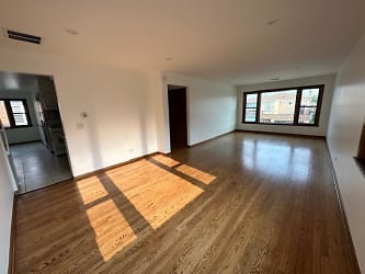 8440 W Windsor Ave #2 - Chicago, IL