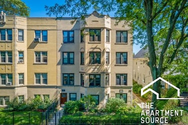 4863 N Hermitage Ave - Chicago, IL