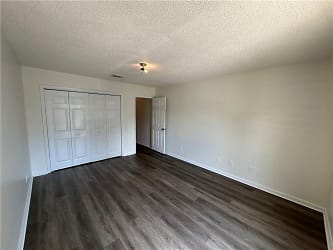 890 E Cherry St #201 - undefined, undefined