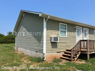 185 Co Rd 323 - Sweetwater, TN