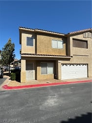77 Falcon Feather Way - Henderson, NV