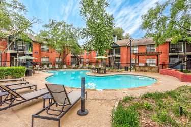 The Reston Apartments - Conroe, TX