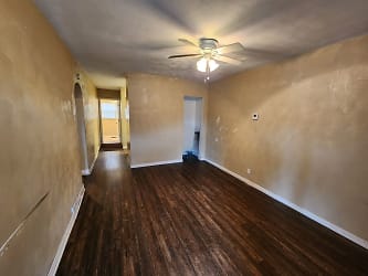 816 Crawford Ave unit 822 - undefined, undefined