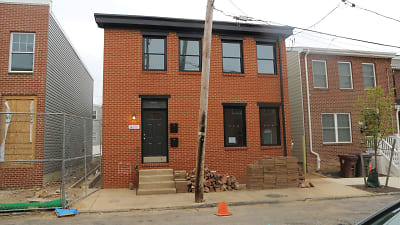 811 Bennett St - Unit 1 - undefined, undefined