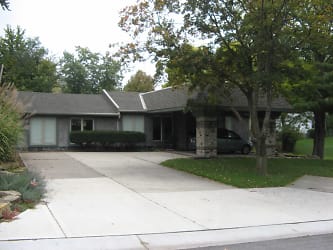 Front of House & Driveway
