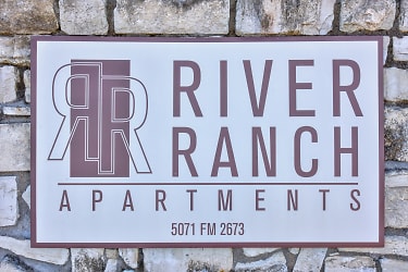 River Ranch Apartments - Canyon Lake, TX
