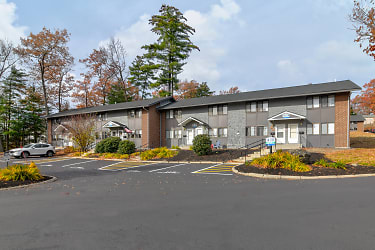 Hilltop By Princeton Apartments - Nashua, NH