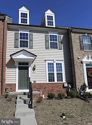 4327 Adkisson Ln - Owings Mills, MD