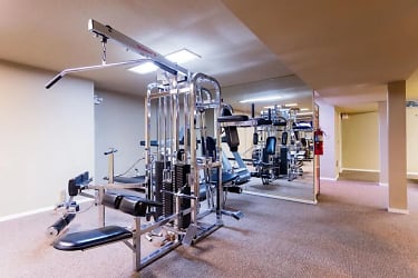 Sutton Club Apartments & Fitness Center - Grand Rapids, MI