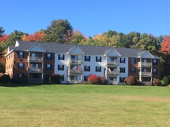 Country Brook Estates Apartments - Rochester, NH