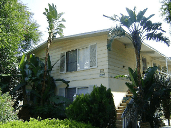 7032 Hawthorn Ave unit 7 - Los Angeles, CA