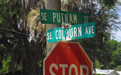 1117 SE Putnam St - Lake City, FL